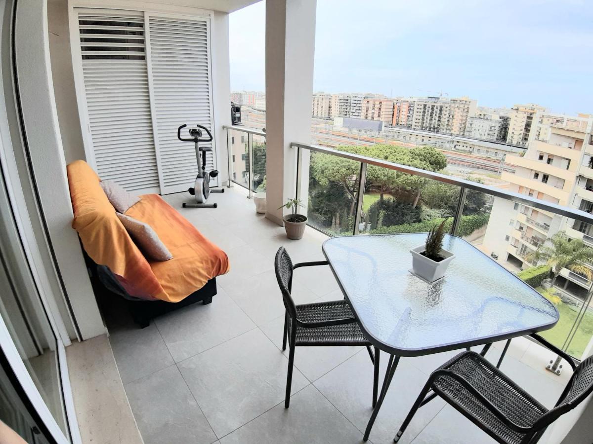 Boulevard Suite Бари Екстериор снимка